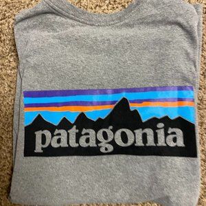 Men's P-6 Logo Responsibili-Tee - Small